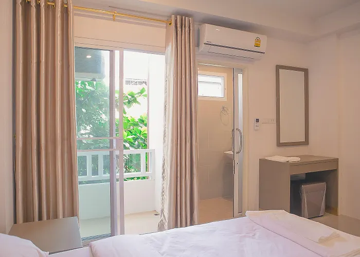 S.e.t Thanmongkol Guest house 3*