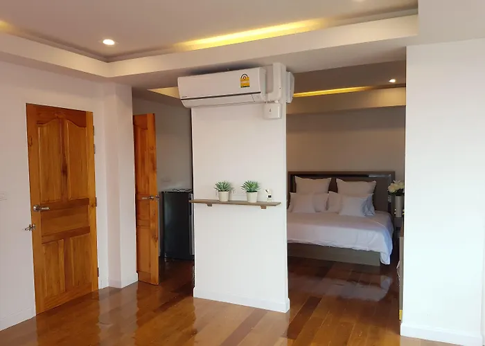 Guest house S.e.t Thanmongkol Bangkok