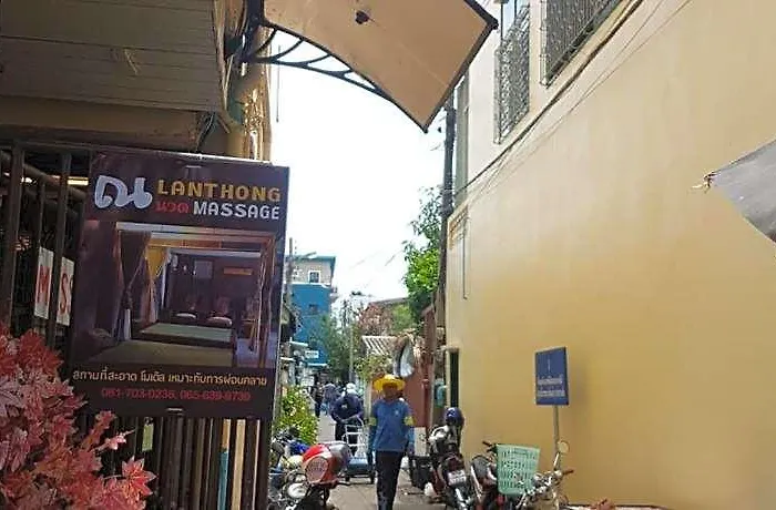 S.e.t Thanmongkol 3* Bangkok