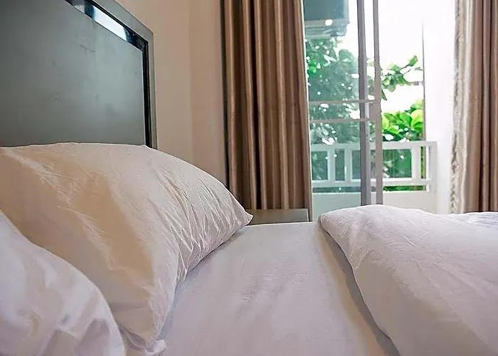 S.e.t Thanmongkol Guest house 3*