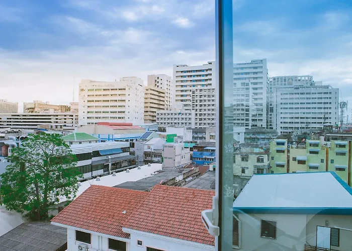 S.e.t Thanmongkol Guest house 3*